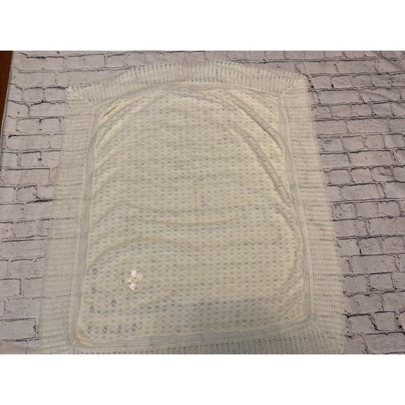 Vintage Soft Knit Off White Baby Blanket with Blue Pink Embroidered Flowers Bow - Picture 7 of 16